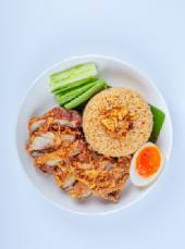 Spicy Fried Rice with Fried Chicken