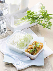 <span>Stir-fried fish with garlic and pepper with water</span>